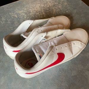 Nike White and Red Court Legacy Men’s Shoes